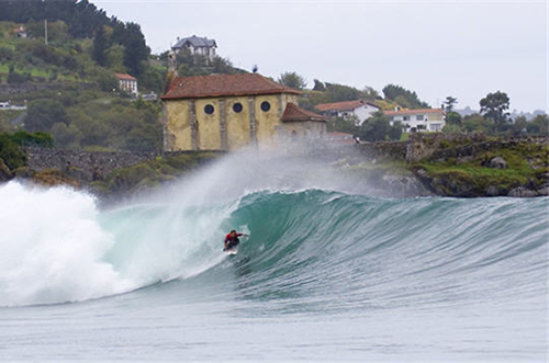 Imagen de 24 horas en Mundaka: mar, surf, miradores y esencia marinera en el corazón de Urdaibai