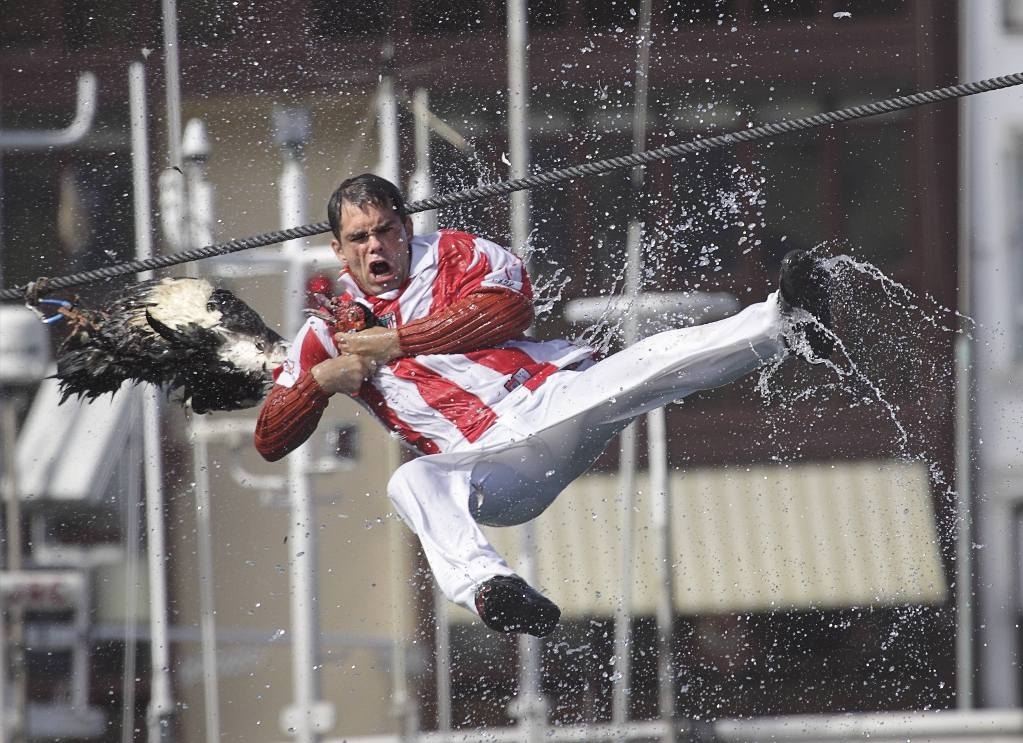 Photo de Journée des oies. Antzar eguna. – Lekeitio