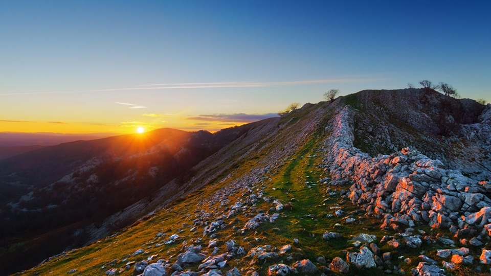 Route to Mount Gorbea image