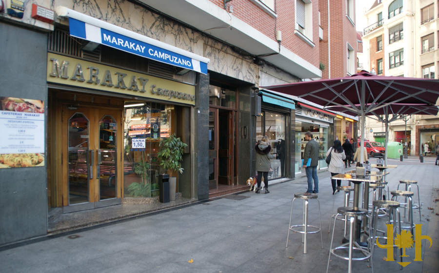 Marakay Campuzano Bar image