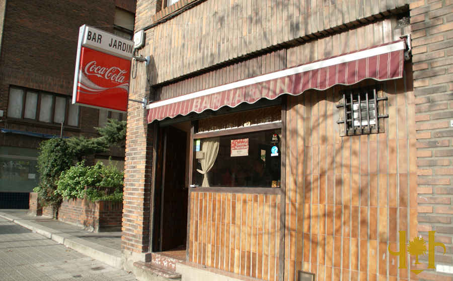 Jardín Bar image