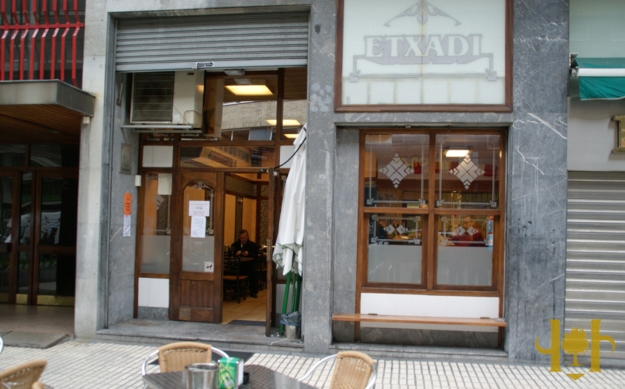 Photo de Etxadi Bar