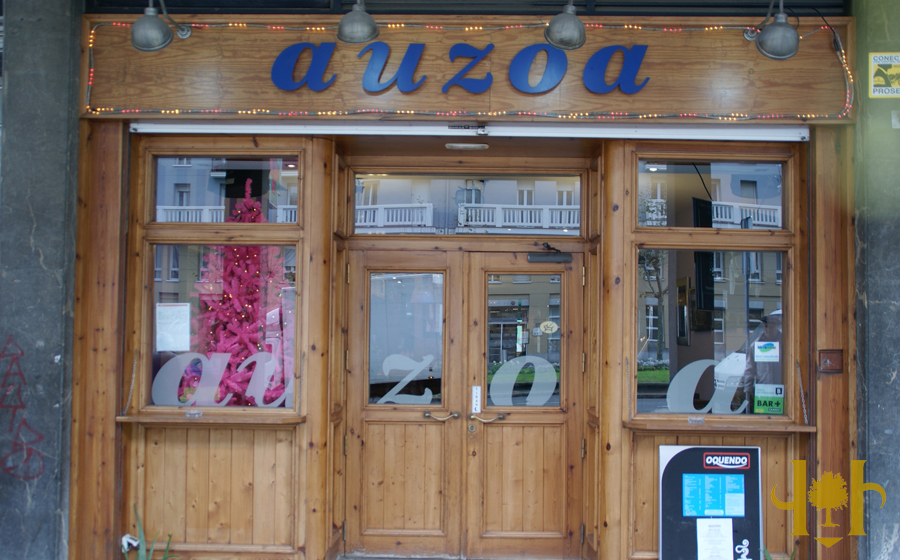 Photo de Auzoa Bar