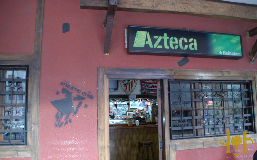 Azteka Bar photo