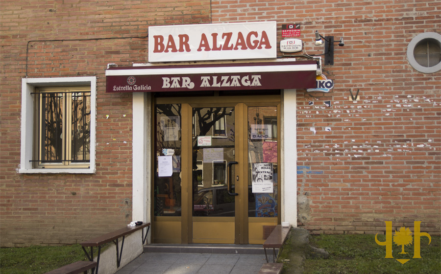 Photo de Alzaga Bar
