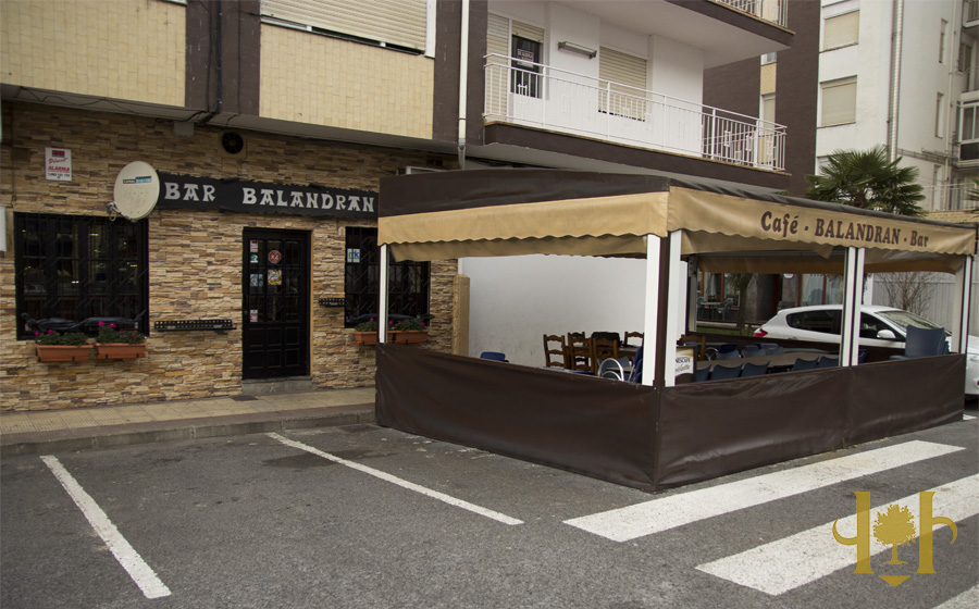 Photo de Balandran Bar