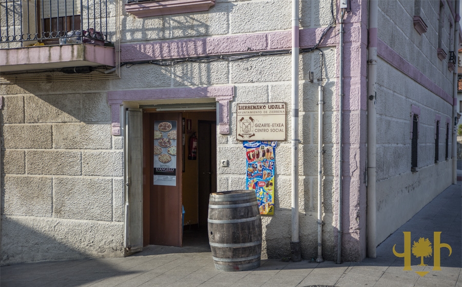 Photo de La Cuesta Bar