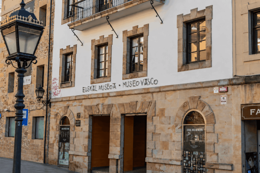 Foto de Euskal Museoa Bilbao Museo Vasco