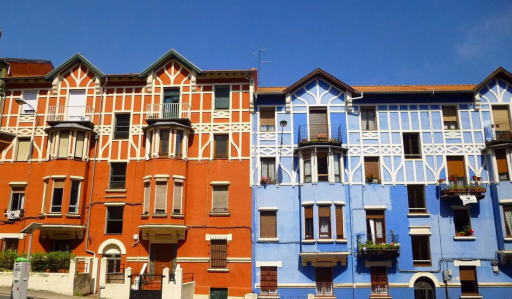 Foto de Casas de colores de Irala